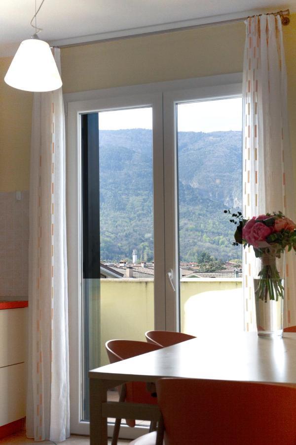 Appartamento Borgo Peschiere Maniago Exterior foto