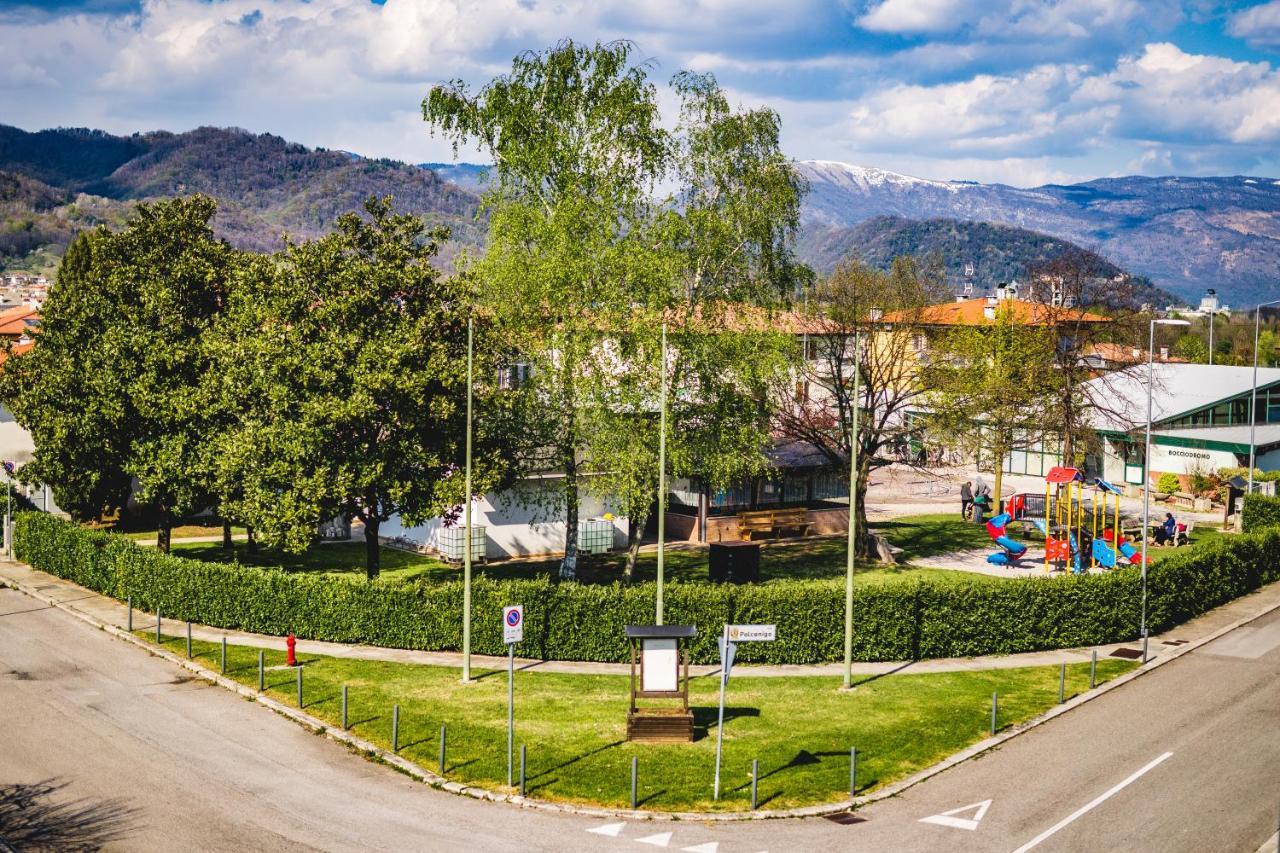 Appartamento Borgo Peschiere Maniago Exterior foto