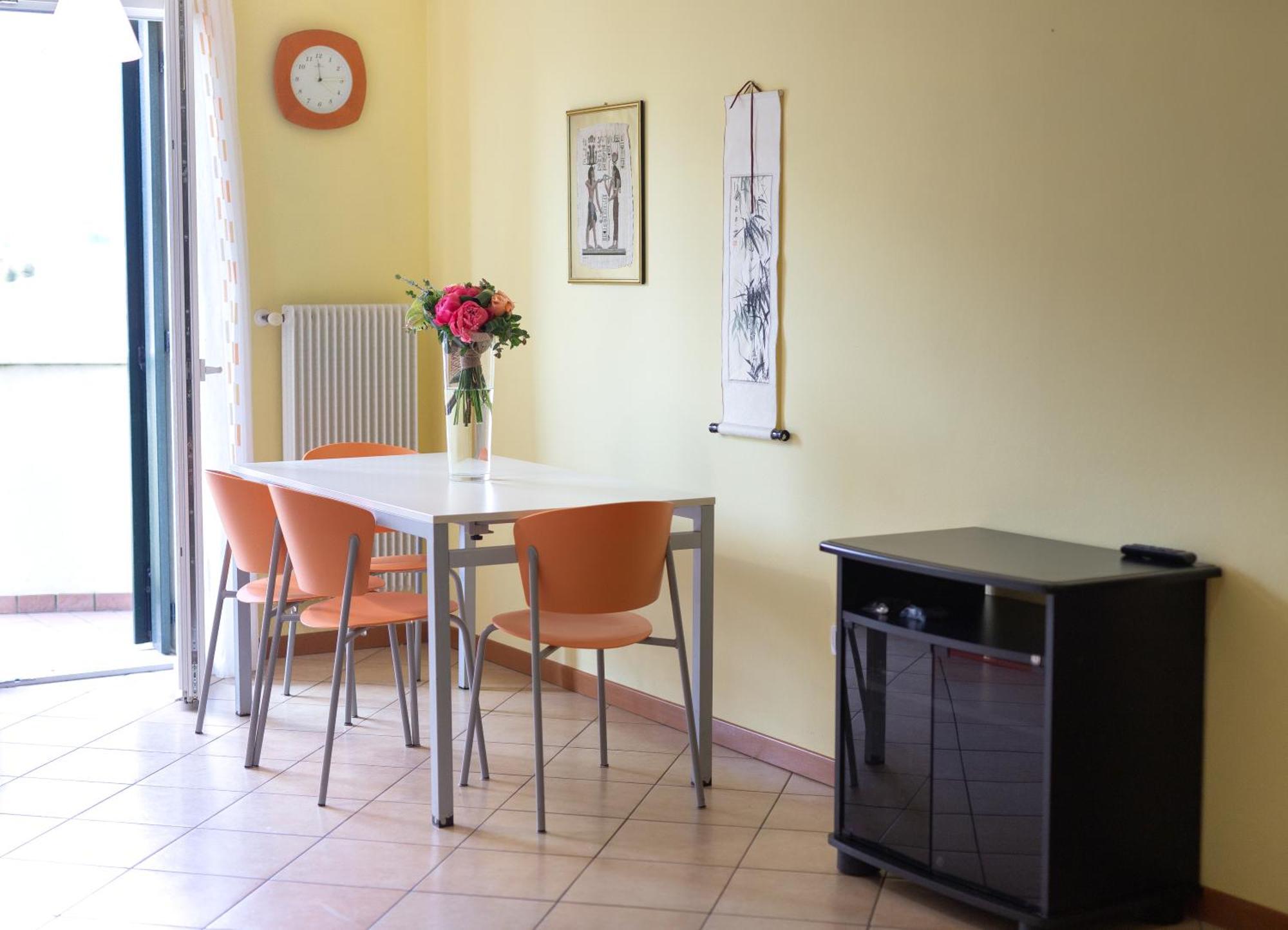 Appartamento Borgo Peschiere Maniago Exterior foto